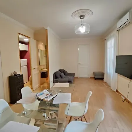 Elegant Rambla Badal 바르셀로나